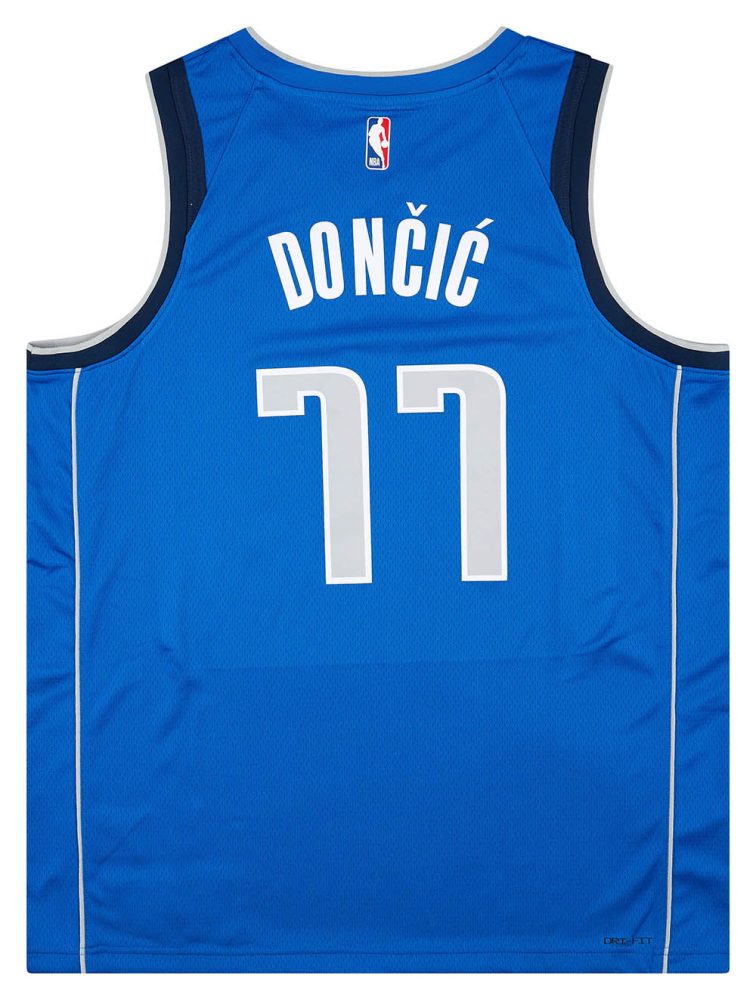 2018-23 DALLAS MAVERICKS DONCIC #77 NIKE SWINGMAN JERSEY (AWAY) M - W/TAGS 2 CAS 23