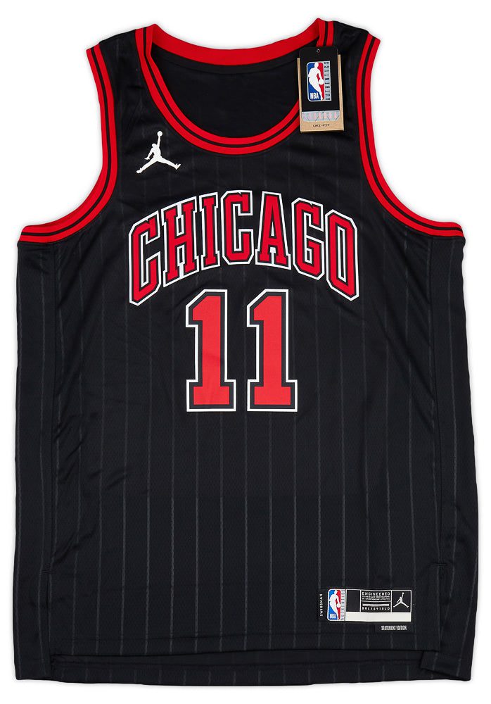 2021-23 CHICAGO BULLS DEROZAN #11 NIKE SWINGMAN JERSEY (ALTERNATE) Y - W/TAGS 1 CAS 03 07 23 88