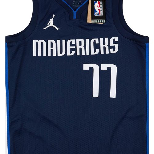 2020-22 DALLAS MAVERICKS DONCIC #77 NIKE SWINGMAN JERSEY (ALTERNATE) M - W/TAGS